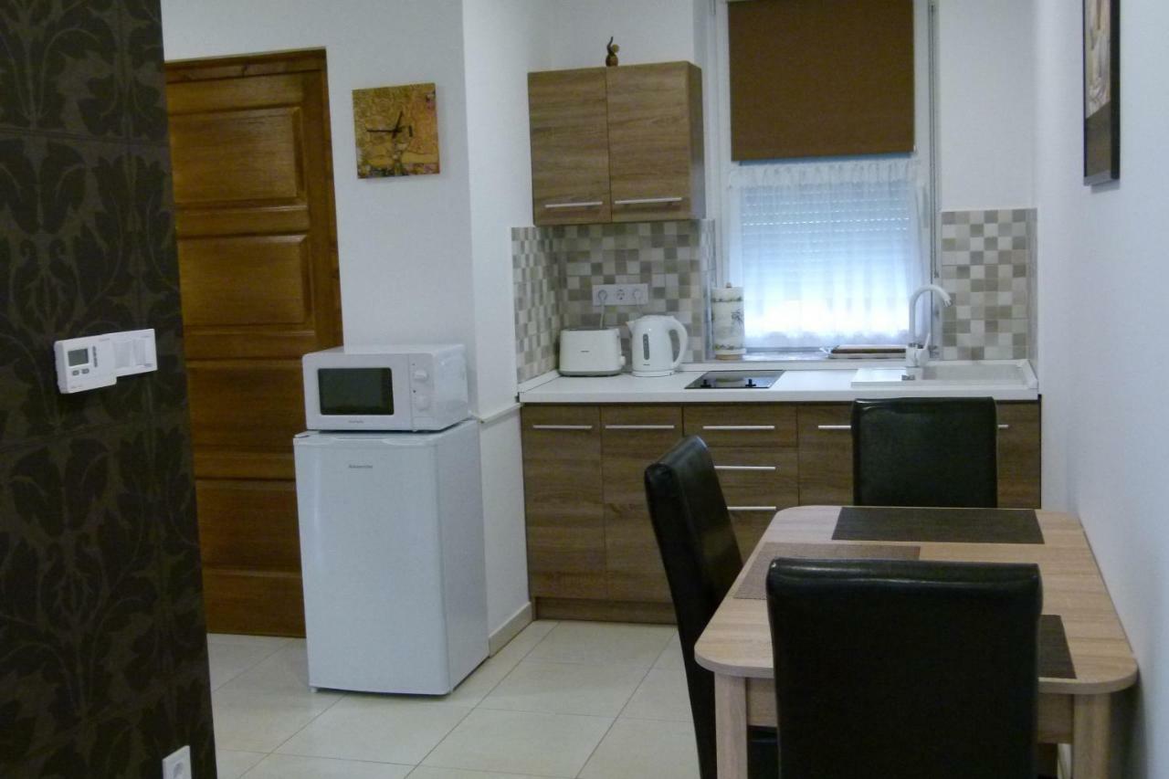 Wolf House Apartman Zalaegerszeg Bagian luar foto