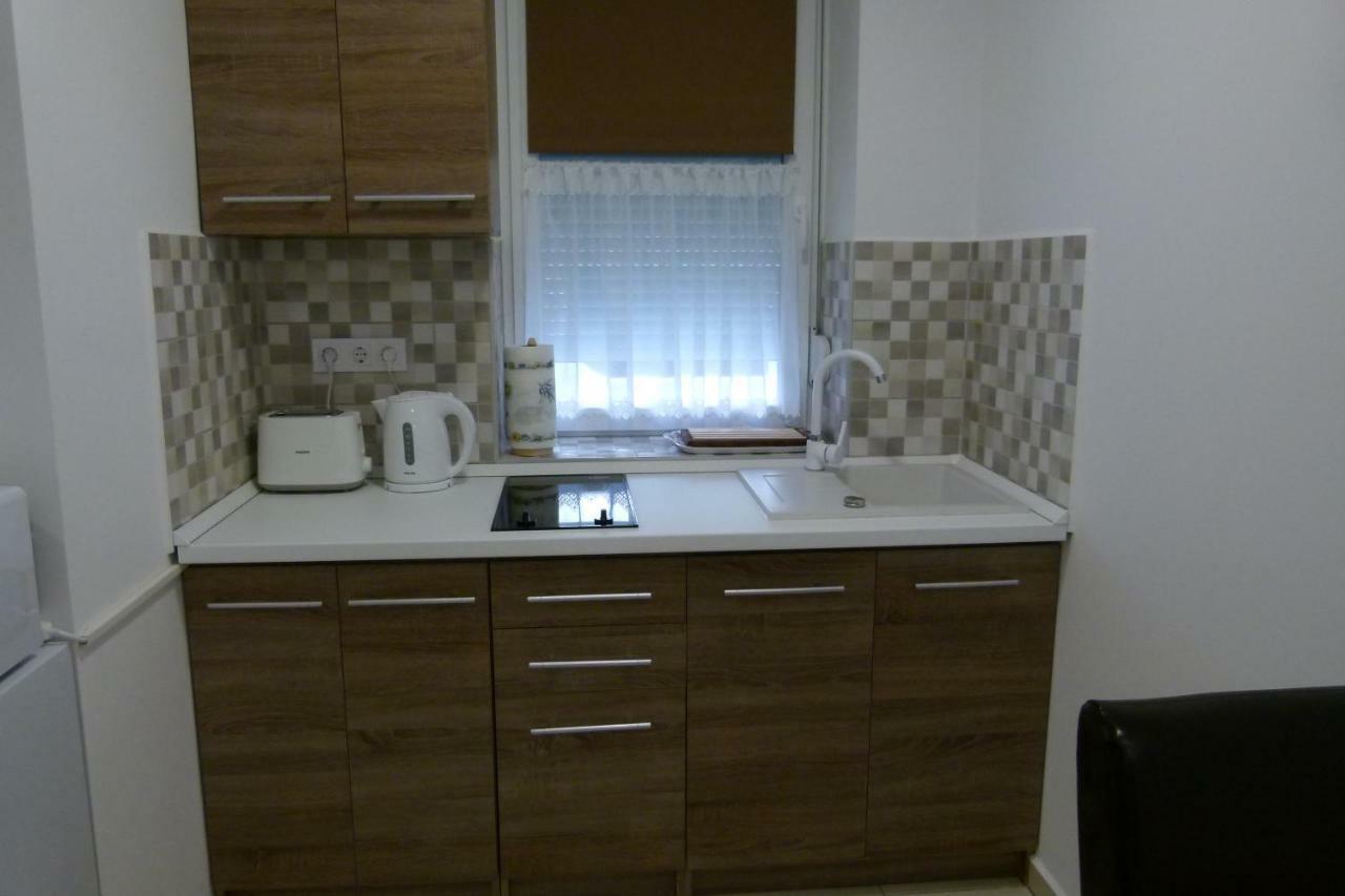 Wolf House Apartman Zalaegerszeg Bagian luar foto